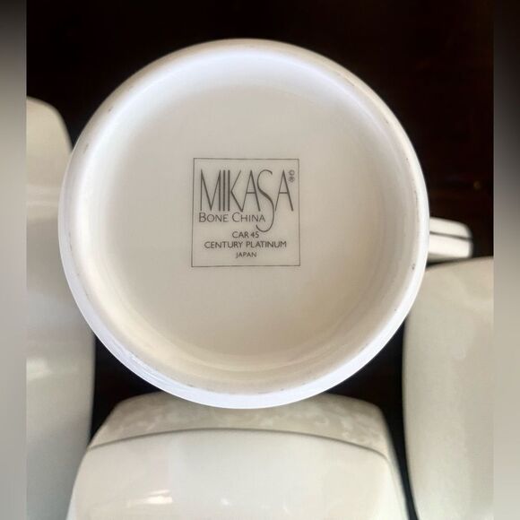 Mikasa Venetian Lace Bone China Serving Bowl -Sugar -Creamer Discontinued Piece - Picture 14 of 16